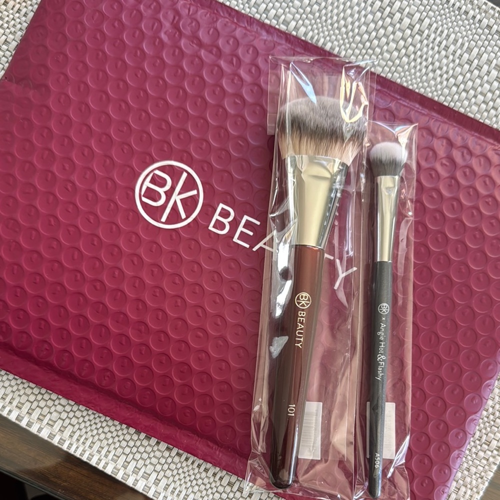 BK Beauty Makeup Brush Set (sold)